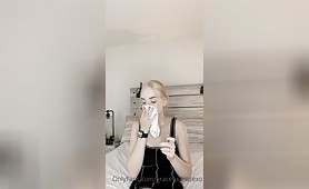 gracefulgracexo feet joi of a blonde teen